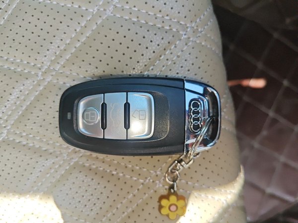 Audi A4L 2015, 55500 км, за 11234 USD - фото 17