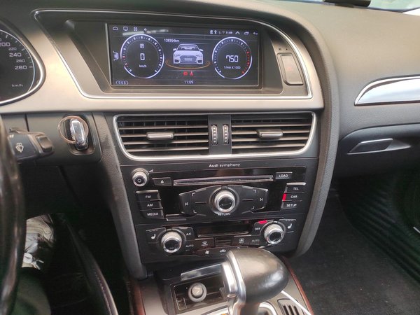 Audi A4 2015, 128400 км, за 8953 USD