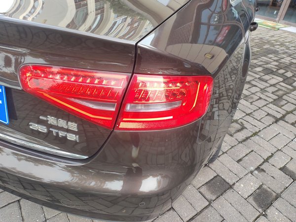 Audi A4 2015, 128400 км, за 8953 USD - фото 23