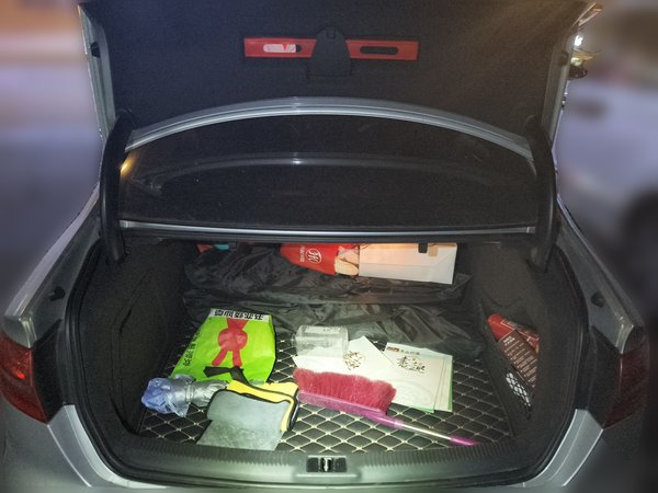 Audi A4L 2015, 108900 км, за 10566 USD - фото 9