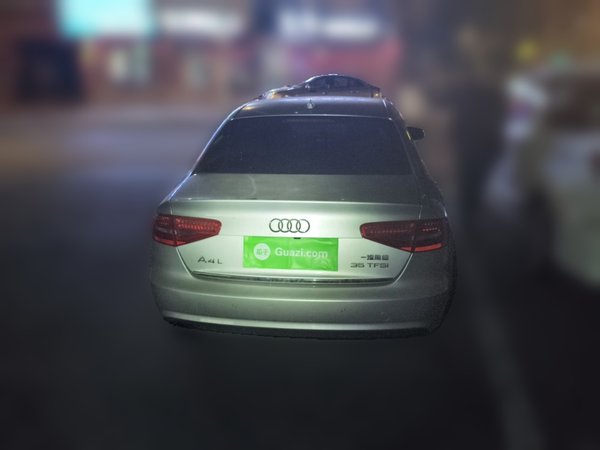Audi A4L 2015, 108900 км, за 10566 USD