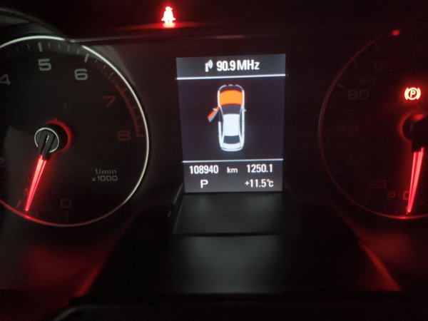 Audi A4L 2015, 108900 км, за 10566 USD - фото 14