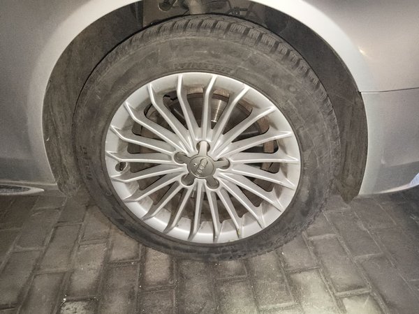 Audi A4L 2015, 108900 км, за 10566 USD - фото 8