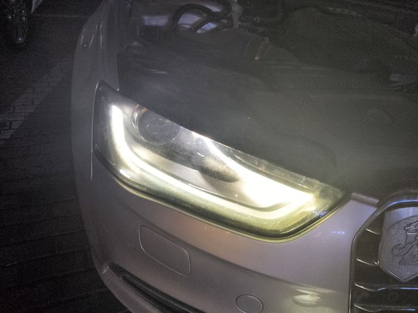 Audi A4L 2015, 108900 км, за 10566 USD