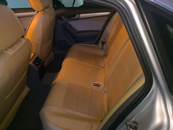 Audi A4L 2015, 99900 км, за 9287 USD