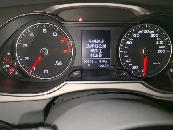Audi A4L 2015, 99900 км, за 9287 USD - фото 12