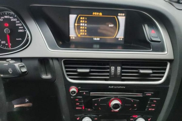 Audi A4L 2015, 106700 км, за 9864 USD - фото 10