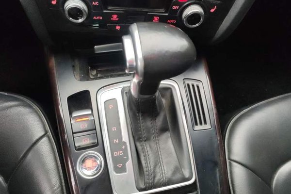 Audi A4L 2015, 106700 км, за 9864 USD - фото 11