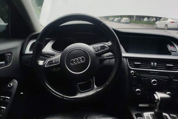 Audi A4L 2015, 106700 км, за 9864 USD - фото 7