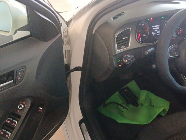 Audi A4L 2015, 162200 км, за 8910 USD - фото 19