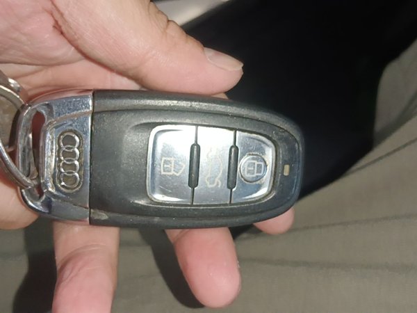 Audi A4L 2015, 162200 км, за 8910 USD - фото 12