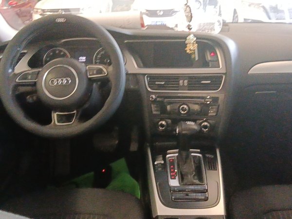 Audi A4L 2015, 162200 км, за 8910 USD - фото 13