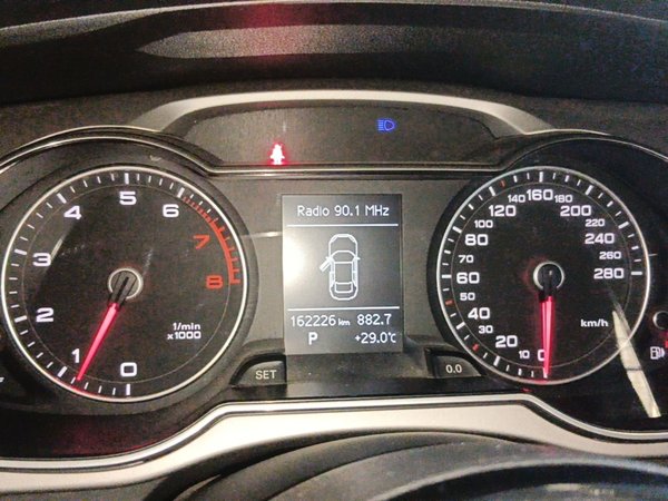 Audi A4L 2015, 162200 км, за 8910 USD - фото 15