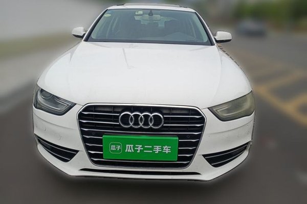 Audi A4L 2015, 196000 км, за 7441 USD