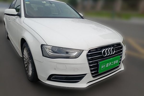 Audi A4L 2015, 196000 км, за 7441 USD