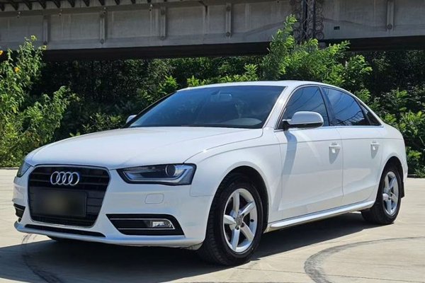 Audi A4L 2015, 60800 км, за 9526 USD - фото 17