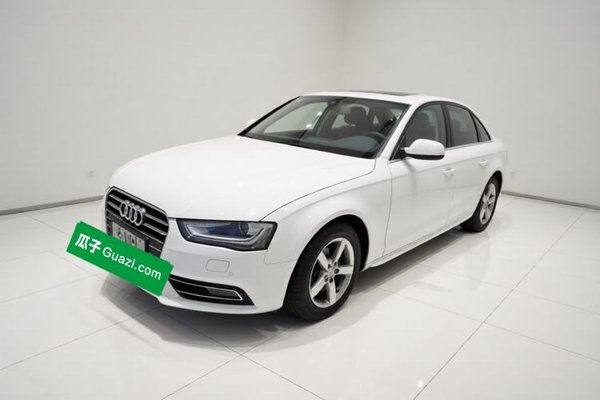 Audi A4L · 2015 год