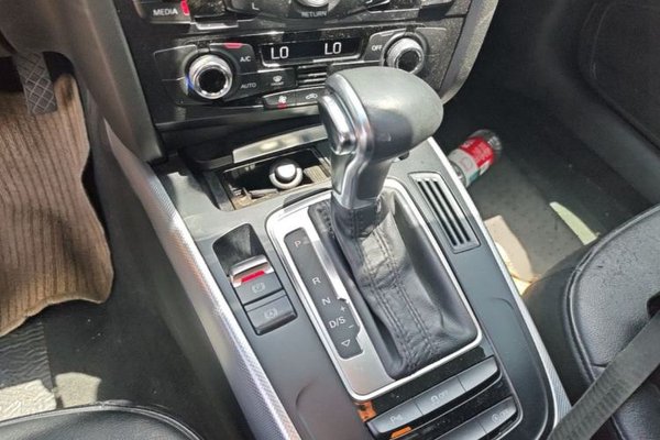 Audi A4L 2015, 60800 км, за 9526 USD - фото 22