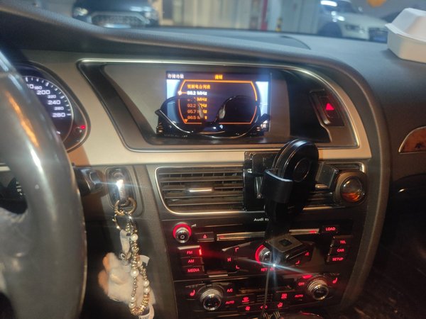 Audi A4L 2015, 63300 км, за 9548 USD - фото 19