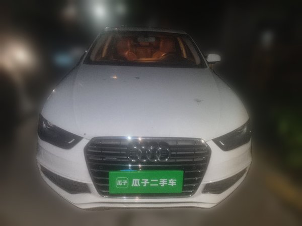 Audi A4L 2016, 130900 км, за 10653 USD