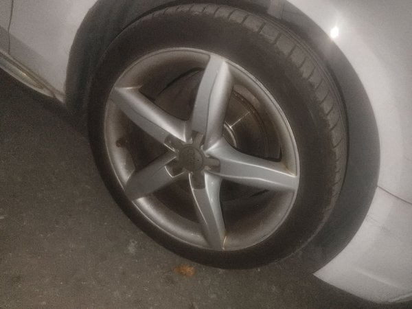 Audi A4L 2016, 130900 км, за 10653 USD