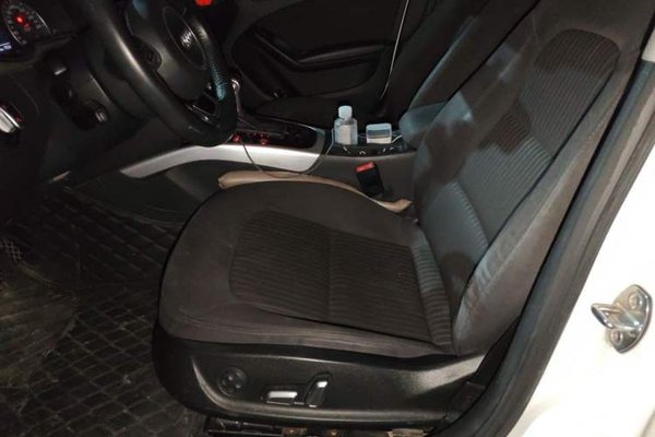 Audi A4L 2016, 159200 км, за 7054 USD