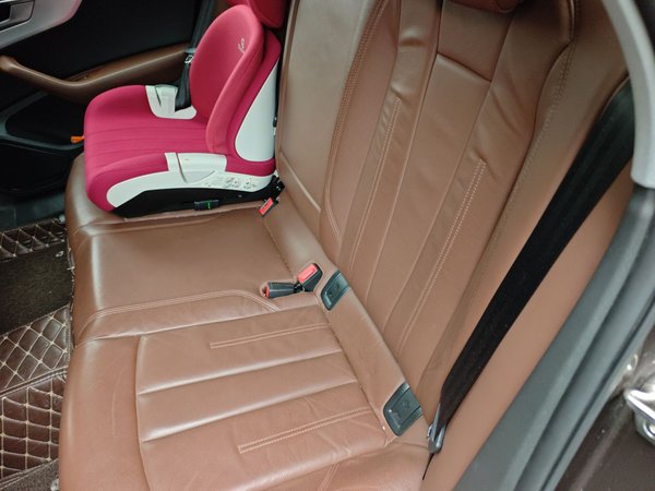 Audi A4 2017, 129100 км, за 12115 USD - фото 18