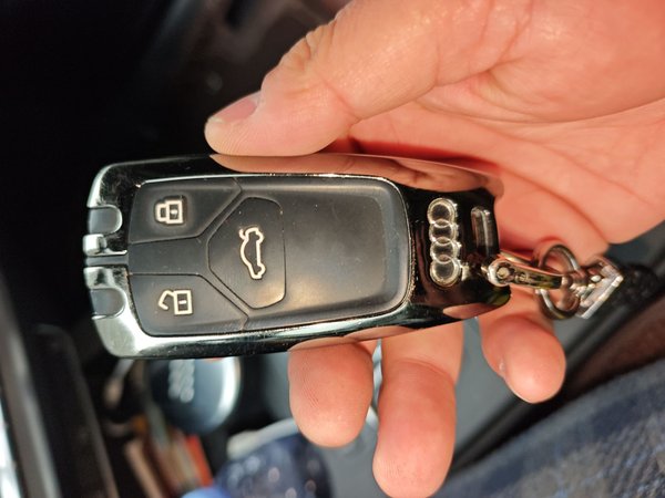 Audi A4 2017, 129100 км, за 12115 USD - фото 9