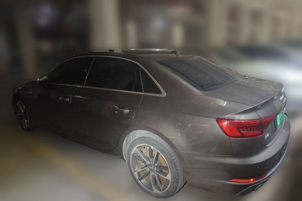Audi A4L 2017, 131400 км, за 14345 USD - фото 9