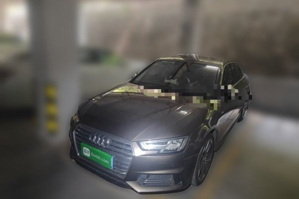 Audi A4L · 2017 год