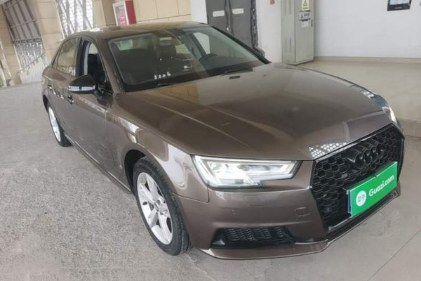 Audi A4L 2017, 88100 км, за 12586 USD