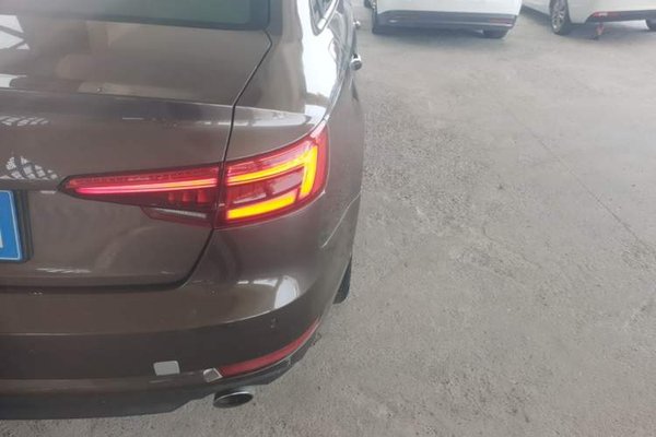Audi A4L 2017, 88100 км, за 12586 USD - фото 7