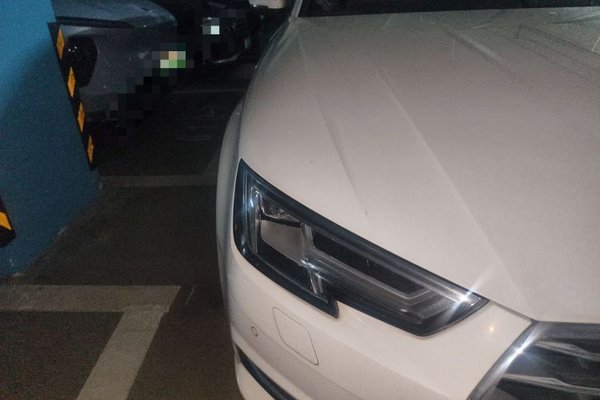 Audi A4L 2017, 128500 км, за 12806 USD - фото 7