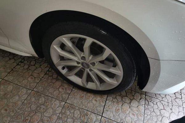 Audi A4L 2017, 56000 км, за 15922 USD - фото 8