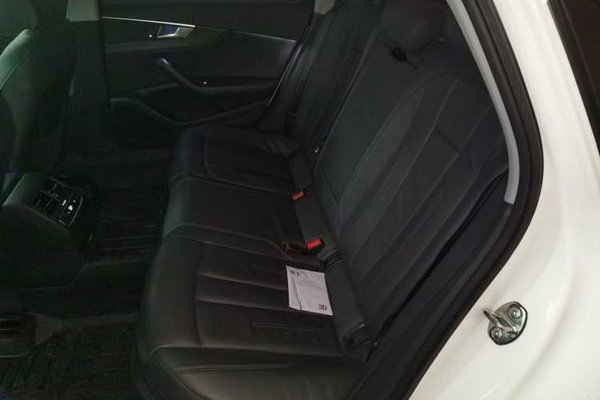 Audi A4L 2017, 56000 км, за 15922 USD - фото 20