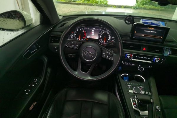 Audi A4L 2017, 56000 км, за 15922 USD - фото 9