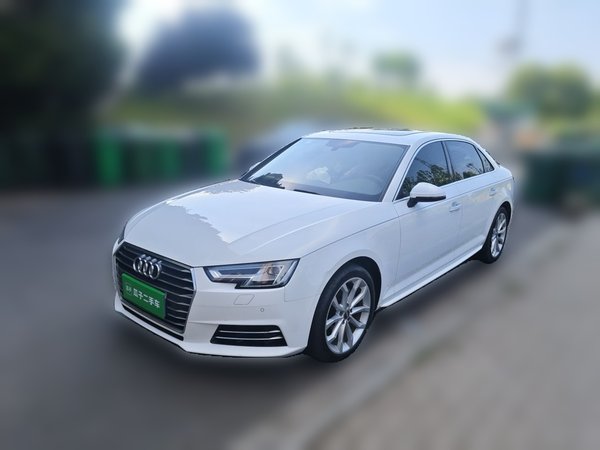 Audi A4L · 2017 год