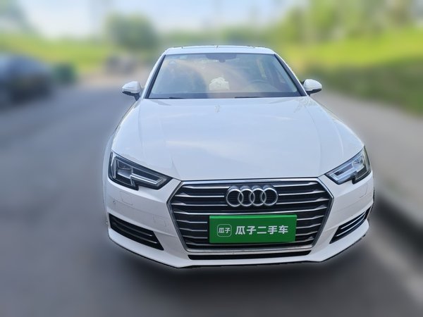Audi A4L 2017, 84900 км, за 14140 USD