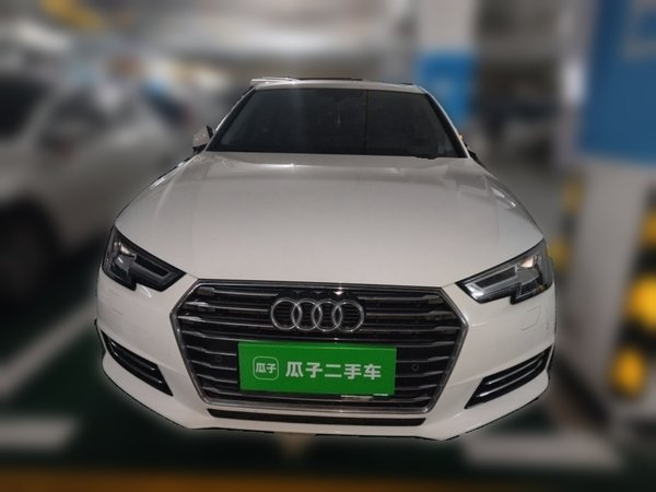 Audi A4L 2017, 85399 км, за 13127 USD