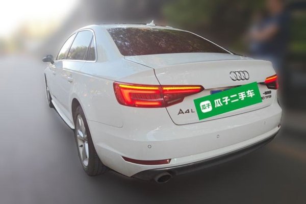 Audi A4L 2017, 91300 км, за 12592 USD - фото 18