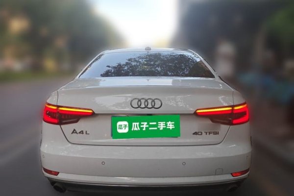 Audi A4L 2017, 91300 км, за 12592 USD - фото 19