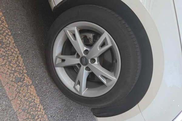 Audi A4L 2017, 91300 км, за 12592 USD - фото 22