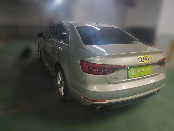 Audi A4L 2017, 107500 км, за 9999999 USD