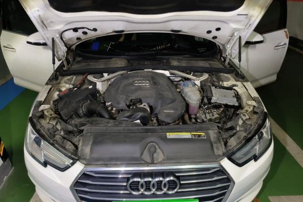 Audi A4L 2018, 51200 км, за 13228 USD - фото 17