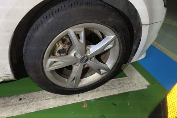 Audi A4L 2018, 51200 км, за 13228 USD