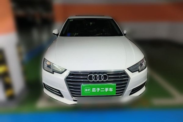 Audi A4L 2018, 51200 км, за 13228 USD