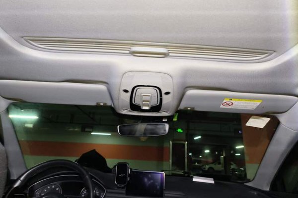 Audi A4L 2018, 51200 км, за 13228 USD - фото 15