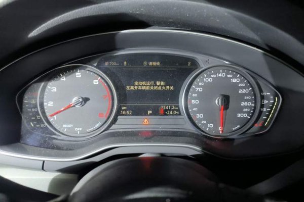 Audi A4L 2018, 51200 км, за 13228 USD - фото 8