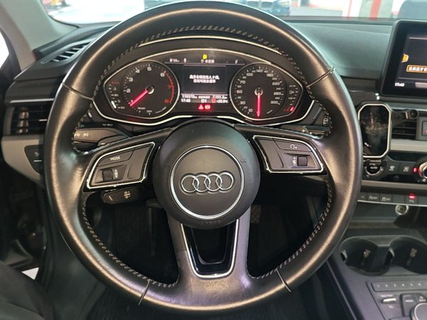 Audi A4L 2018, 119300 км, за 13351 USD - фото 14