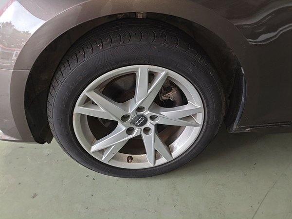Audi A4L 2018, 119300 км, за 13351 USD - фото 8